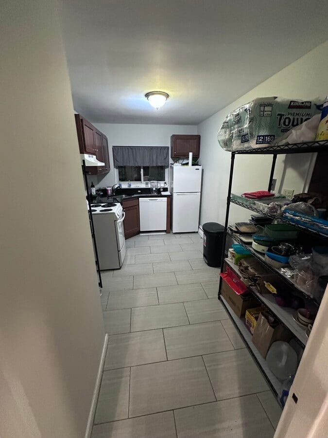 Photo - 82 Maple St Apartamentos Unidad A