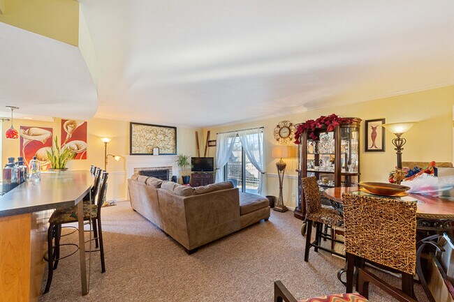 Photo - 304 Windsor Ave Unit A