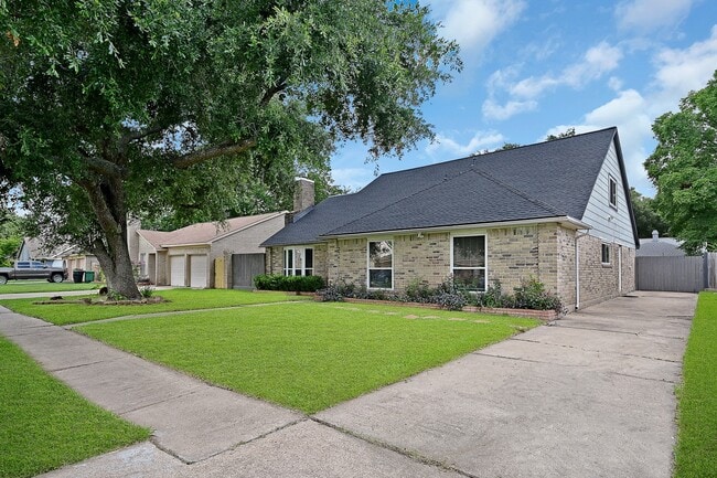 Photo - 12714 Huntington Field Dr