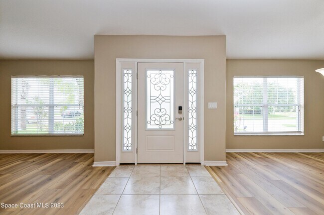 Photo - 5527 Indigo Crossing Dr