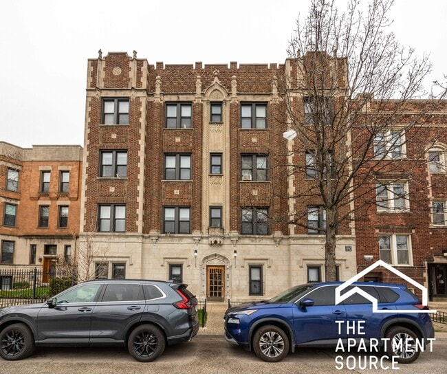 Photo - 948 W Cuyler Ave Apartment