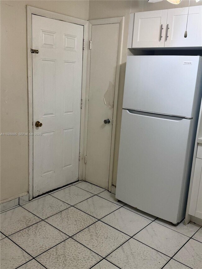 Photo - 1400 NE 191st St Unit 222