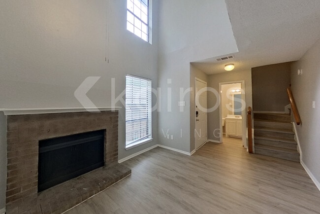 Photo - 2140 Woodnote Ln
