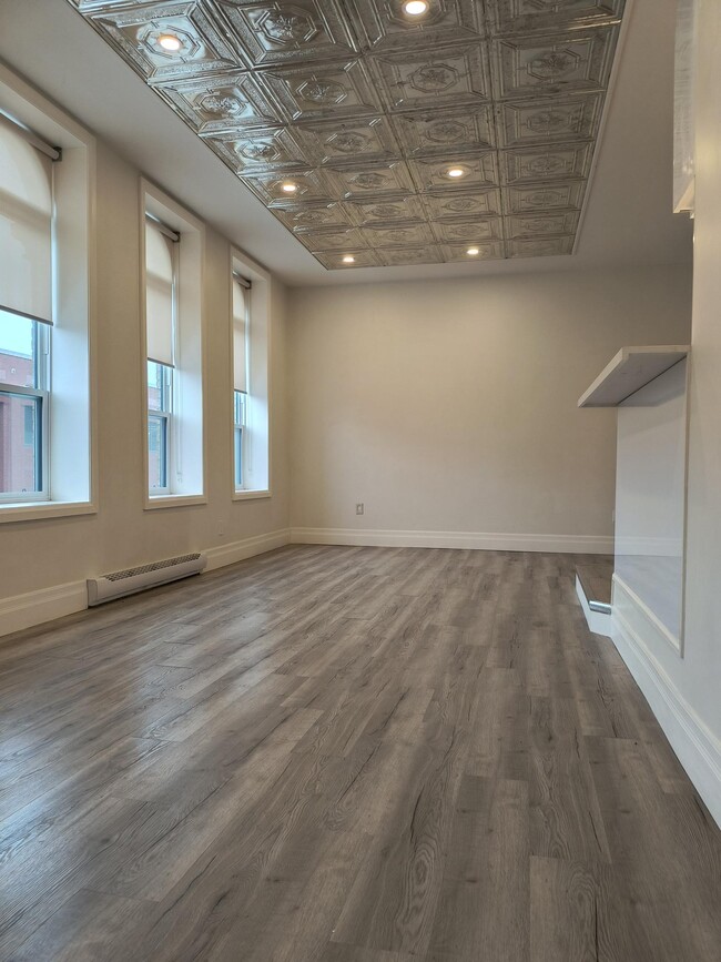 Photo - 130-134 Dalhousie St