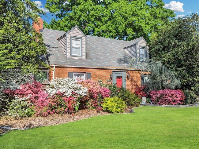 Photo - 9201 Fort Foote Rd