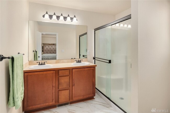 Photo - 4532 NE 10th St