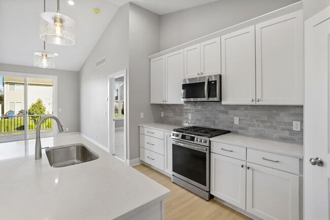 Building Photo - 11948 Smithfied drive