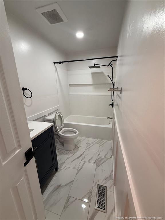 Photo - 7000 Medway Ct