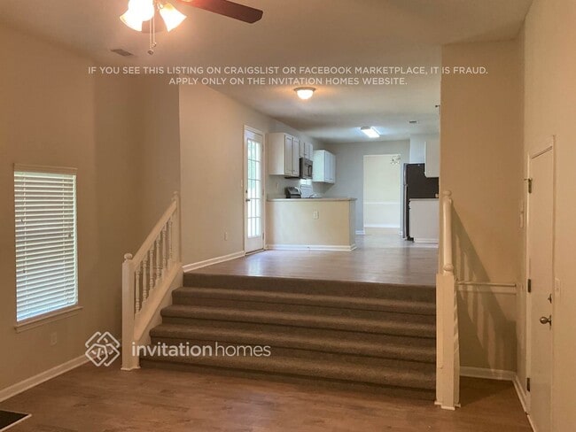 Photo - 597 Lakewater View Dr