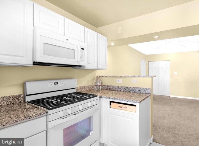 Photo - 4709 Tecumseh St Unidad 302