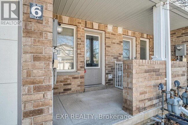 Photo - 75 Prince William Way