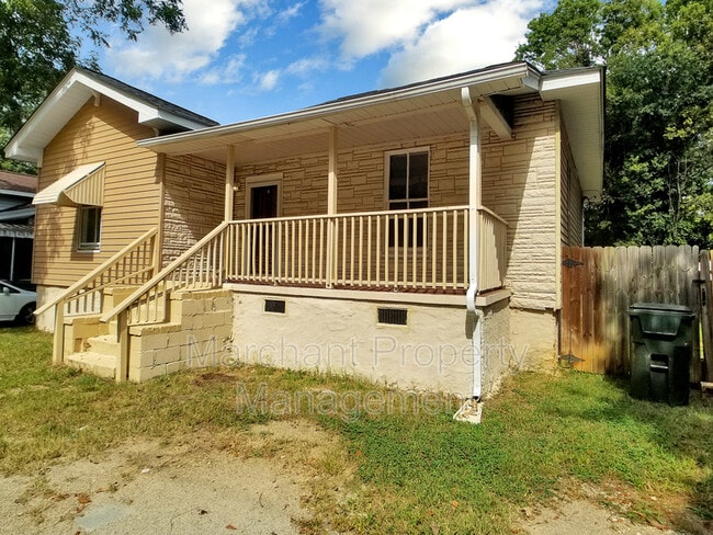 Photo - 522 Perry Ave