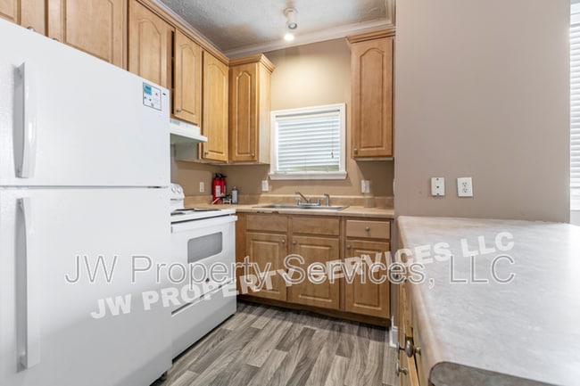 Photo - 1414 Sumner St