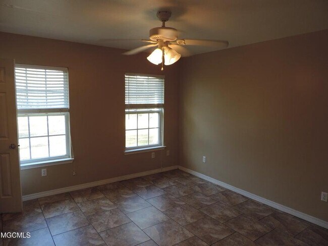 Photo - 207 Reed Ave