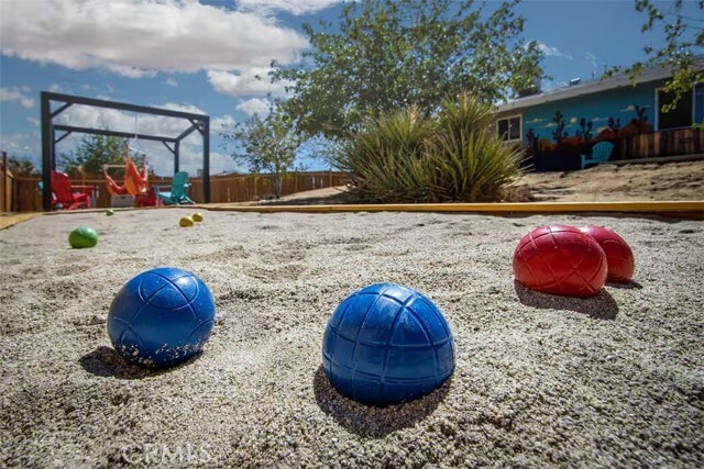 Building Photo - 60206 Latham Trail