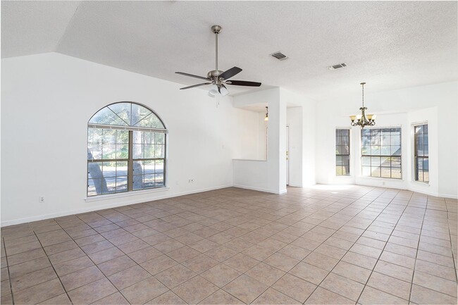 Photo - 11135 Quail Pass