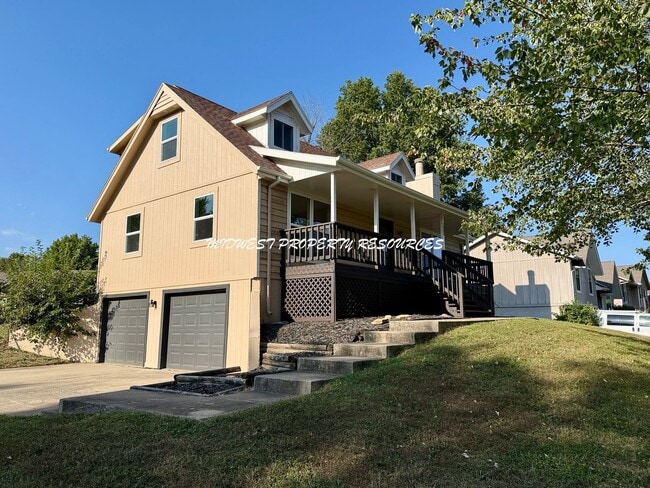 Photo - Beautifully Remodeled 4 Bedroom, 3 Bath Home