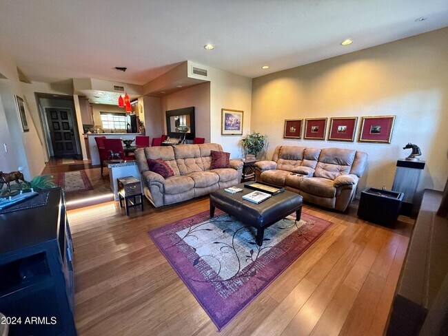 Photo - 10015 E Mountain View Rd