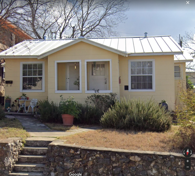 Building Photo - 208 Claremont Ave Unit A Rental