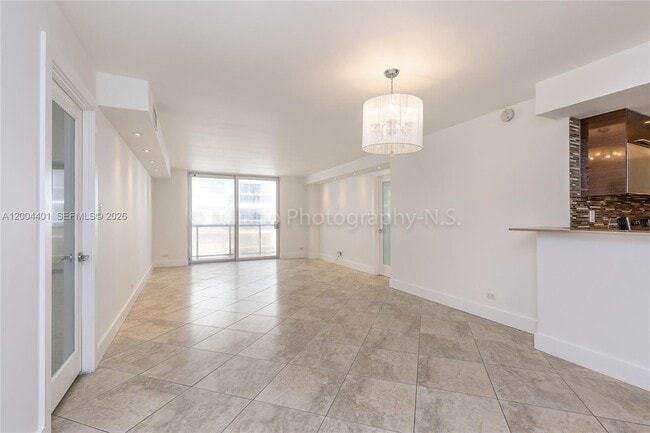 Photo - 6039 Collins Ave Unit 1415