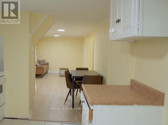 Photo - 60 Newlands Ave