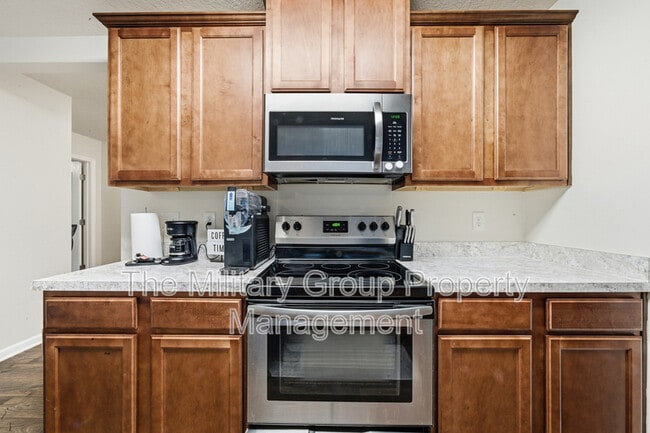 Photo - 3200 Rogers Ave