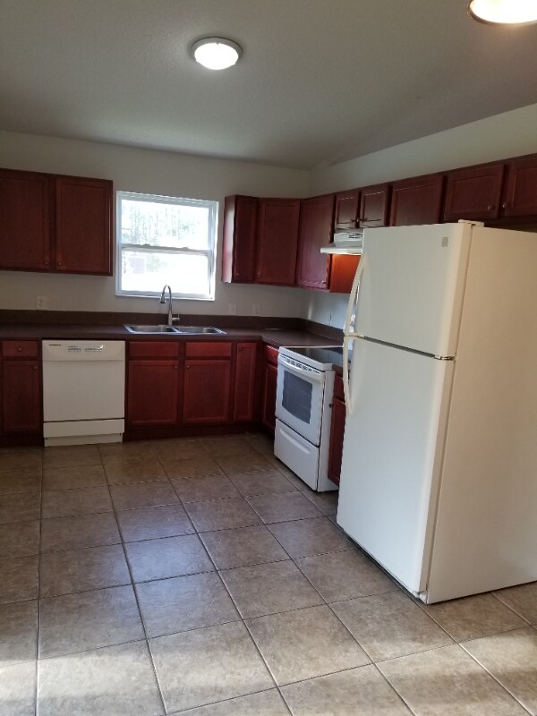 Photo - 1051 N St Johns St