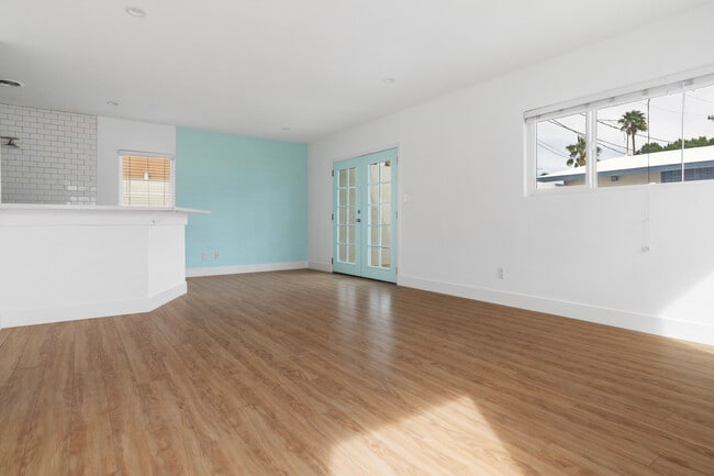 Building Photo - 68080 Risueno Rd Unit 70 B