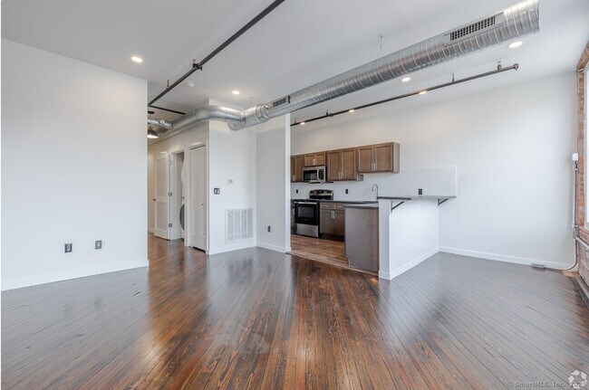 Building Photo - 424 Main St Unit D Rental