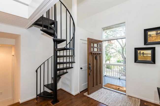 Photo - 166 Marsh Island Dr