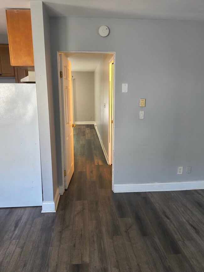 Photo - 371 W Old Indian Trail Unit 2