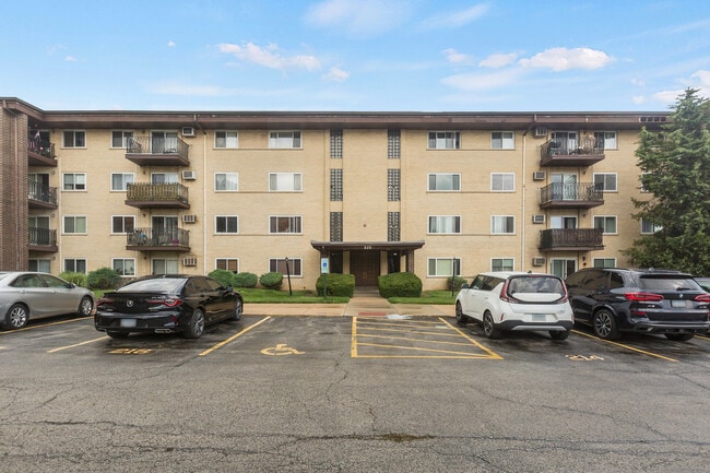 Building Photo - 535 S Cleveland Ave Unit 406