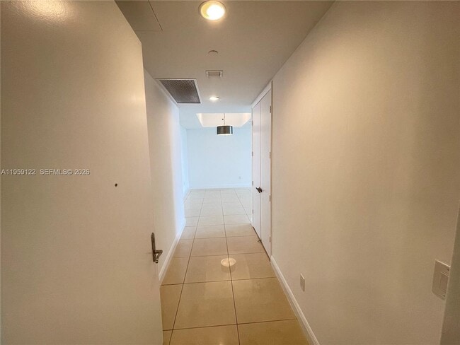 Photo - 15901 Collins Ave Unit 3005