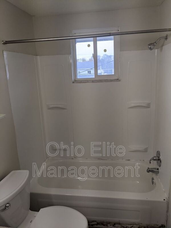 Photo - 429 Barnett Rd