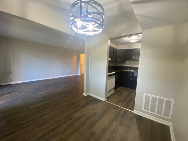 Photo - THE VILLAGES SOUTH 350 Unit D