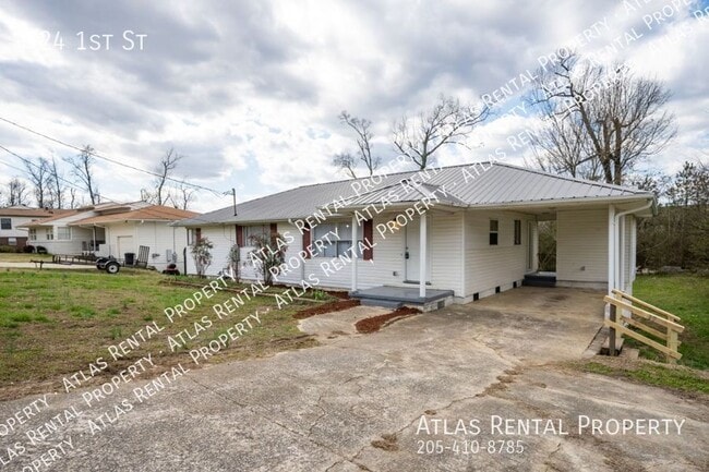 Building Photo - 524 1st St Rental