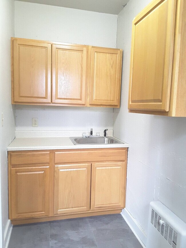 Photo - 410 E Madison St Unidad A