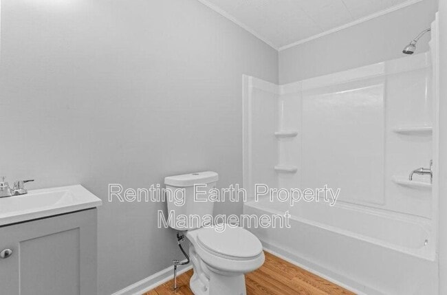 Photo - 5704 14th St S
