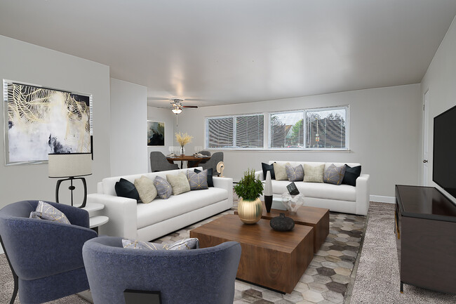 Photo - Hawthorne Court Apartments