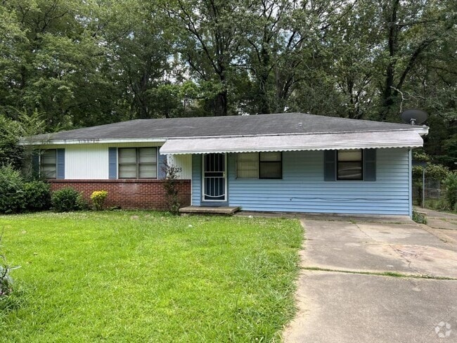 Building Photo - 1223 Marydale Dr Rental