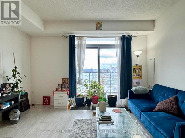 Photo - 55 Duke St W Unité 1507