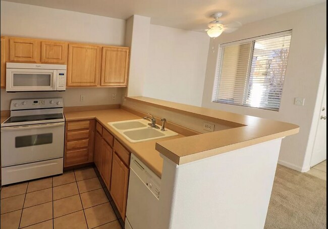 Photo - 2426 Parkfront Dr