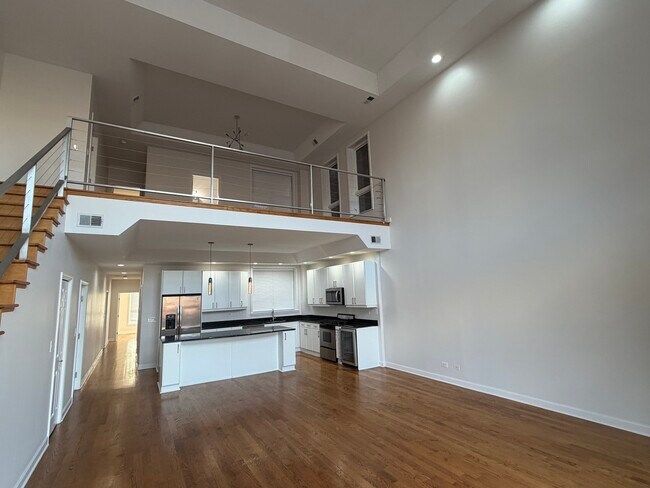 Photo - 1347 N Sedgwick St Unit 4N