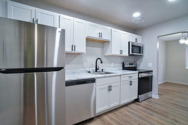 Photo - Elmwood Court