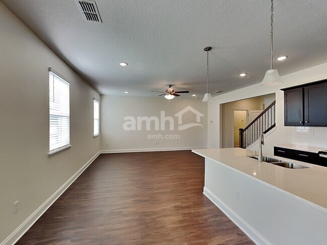 Photo - 179 Elcano Ln