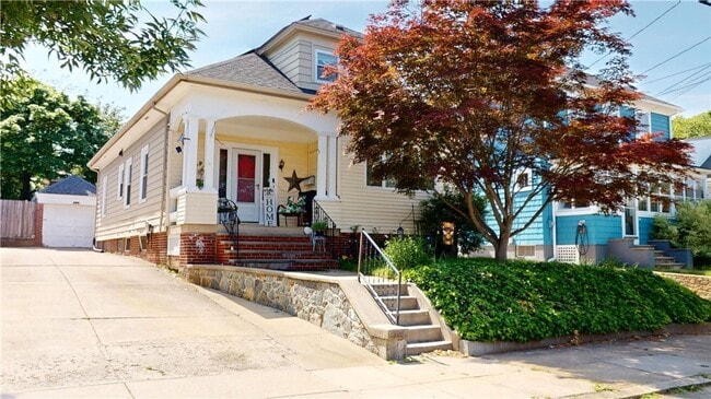 Building Photo - ****Providence/Mt. Pleasant – Single Famil... Rental