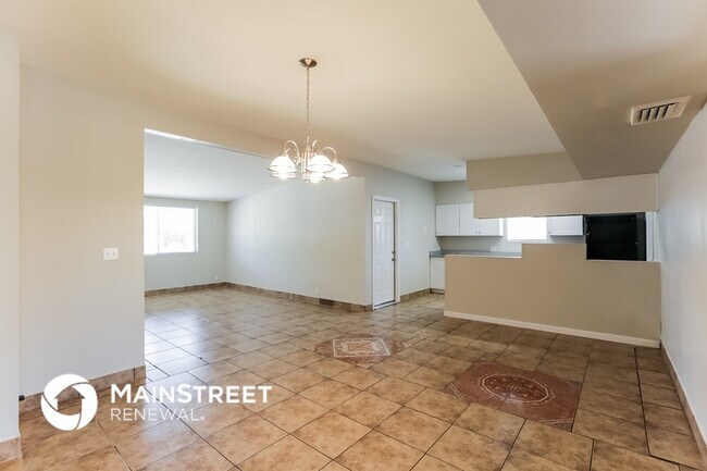 Photo - 3816 W Townley Ave