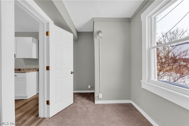 Photo - 3607 Sackett Ave Unit 1/Front