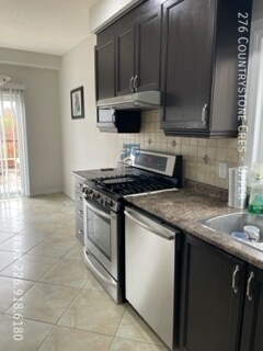 Photo - 276 Countrystone Crescent Unité Upper