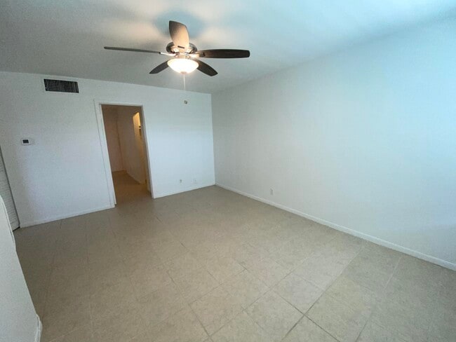 Photo - 221 SE 3rd Ave Unit 6